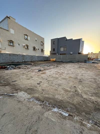 Residential Land for Sale in North Jeddah, Jeddah - Land for sale in Al Sawari, north Jeddah