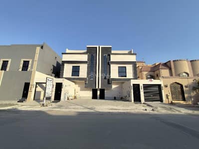 4 Bedroom Floor for Sale in East Riyadh, Riyadh - First floor modern upper apartment in Al-Munasiah neighborhood