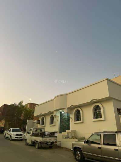 Building for Sale in South Jeddah, Jeddah - for sale – residential building in jeddah, al-rughama district