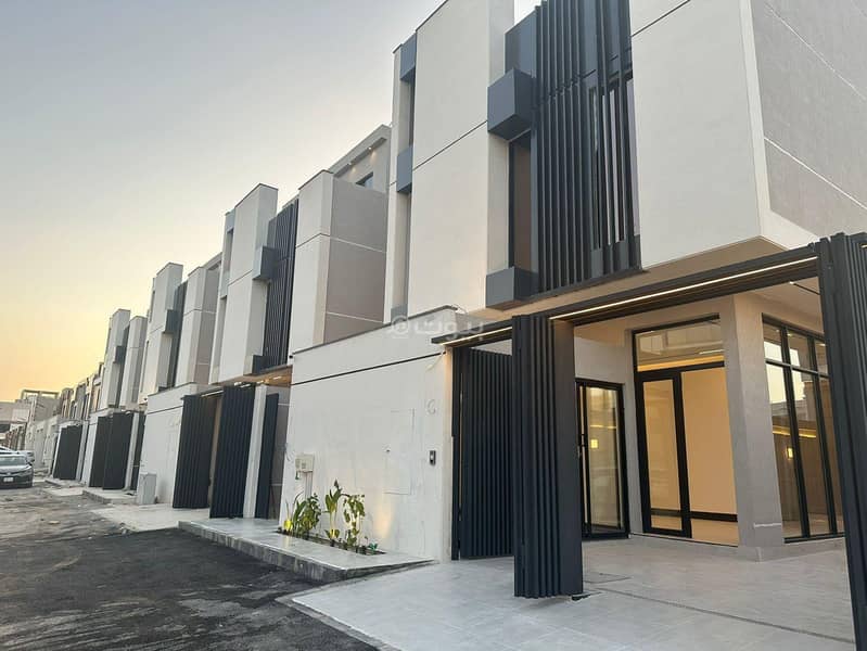Villa For Sale in Al Ramal, Riyadh