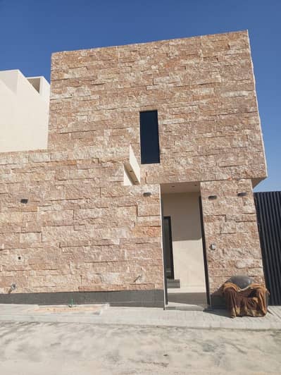 6 Bedroom Villa for Sale in North Riyadh, Riyadh - Villa for sale in Al Narjis, North Riyadh