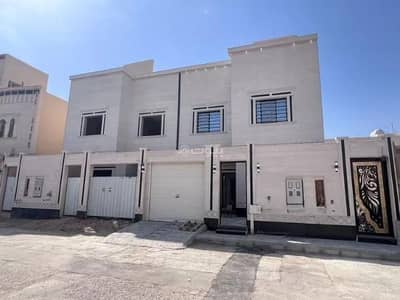 6 Bedroom Floor for Sale in South Riyadh, Riyadh - Floor for sale in Al Dar Al Baida, south Riyadh