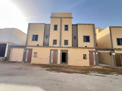3 Bedroom Floor for Sale in South Riyadh, Riyadh - A house for sale in Ad Dar Al Baydaa, south of Riyadh