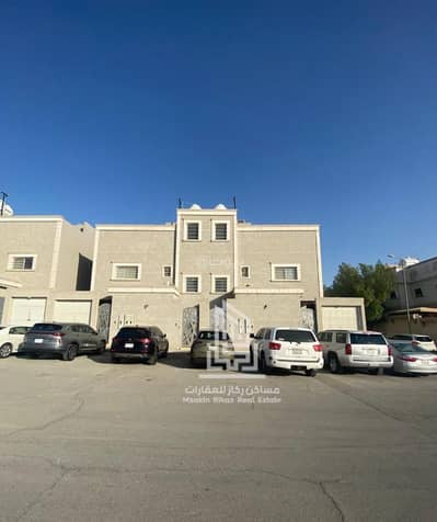 4 Bedroom Apartment for Rent in East Riyadh, Riyadh - ✴️Apartment with private roof in a villa for rent ✴️