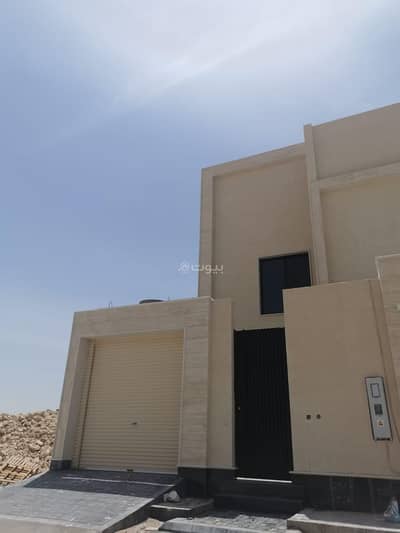 بيت شعبي 4 غرف نوم للبيع في شمال الرياض، الرياض - بيت من 4 غرف نوم للبيع في العارض، الرياض