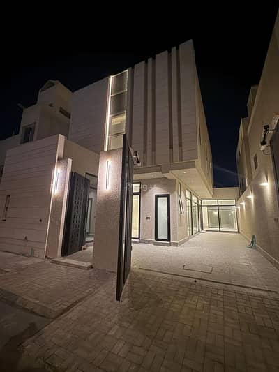 4 Bedroom Villa for Rent in North Riyadh, Riyadh - New and distinctive villa with a pool in Al Aarid neighborhood