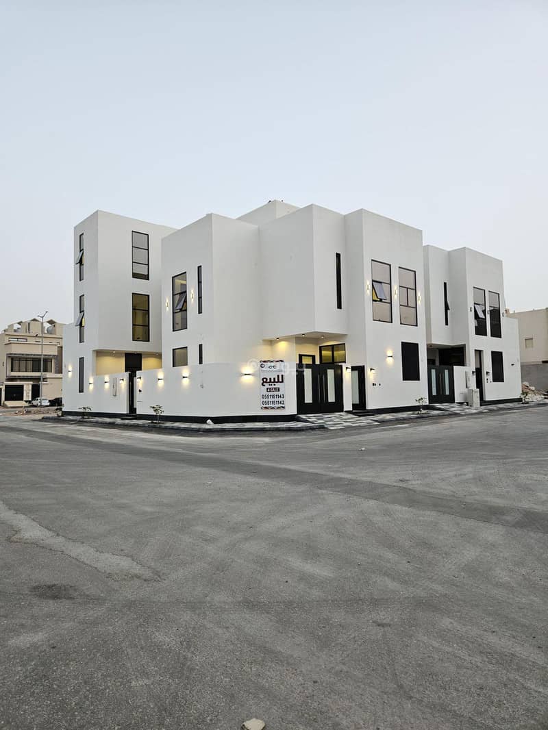 For sale 2 double and duplex area of 250 m 6 bedrooms for sale in Al-Muhadia, Riyadh