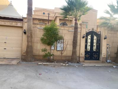 ارض  للبيع في شرق الرياض، الرياض - أرض للبيع في الحمراء، الرياض