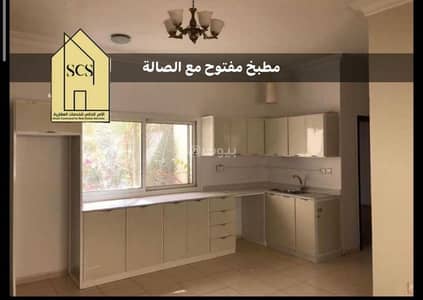 6 Bedroom Floor for Rent in East Riyadh, Riyadh - Apartment for rent in King Abdulaziz neighborhood