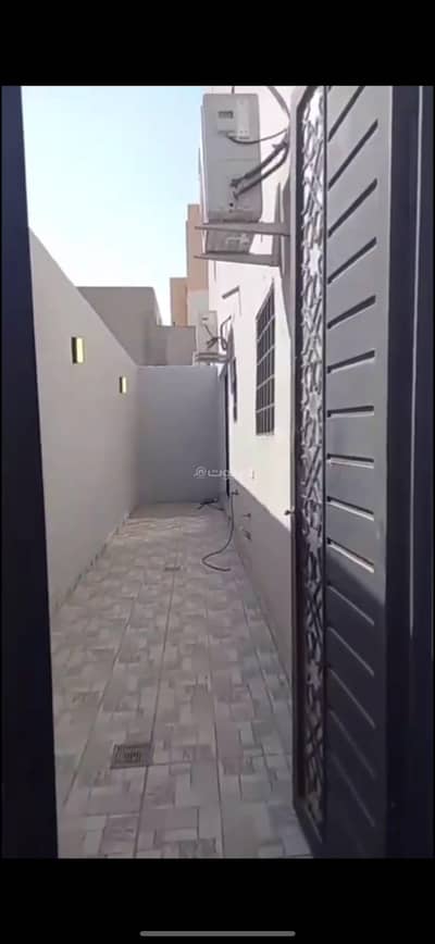 فلیٹ 4 غرف نوم للبيع في غرب الرياض، الرياض - شقه دور ارضي