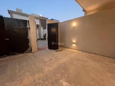 4 Bedroom Floor for Sale in East Riyadh, Riyadh - Ground floor townhouse for sale in Al Munsiyah neighborhood