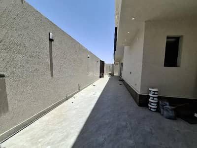 6 Bedroom Villa for Sale in East Riyadh, Riyadh - Villa for sale in Al Rimal, east Riyadh