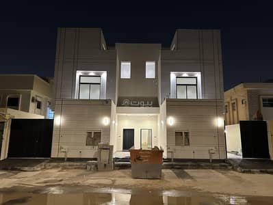 دور 3 غرف نوم للبيع في شرق الرياض، الرياض - للبيه ادوار حي الخليج