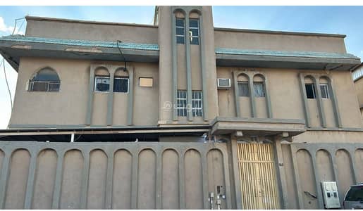 فیلا 6 غرف نوم للبيع في غرب الرياض، الرياض - الرياض حي شبرا شارع محمد بن مطروح