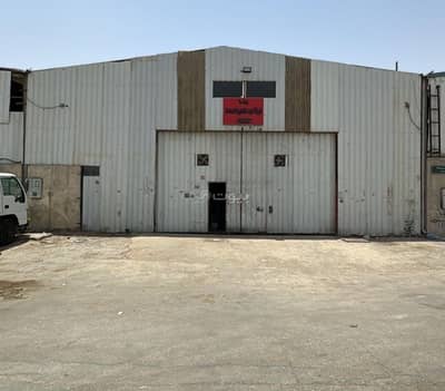 Workshop for Rent in East Riyadh, Riyadh - Workshop for rent in Al-Saada neighborhood, Riyadh