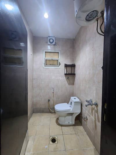 1 Bedroom Apartment for Rent in East Riyadh, Riyadh - Bachelor apartments