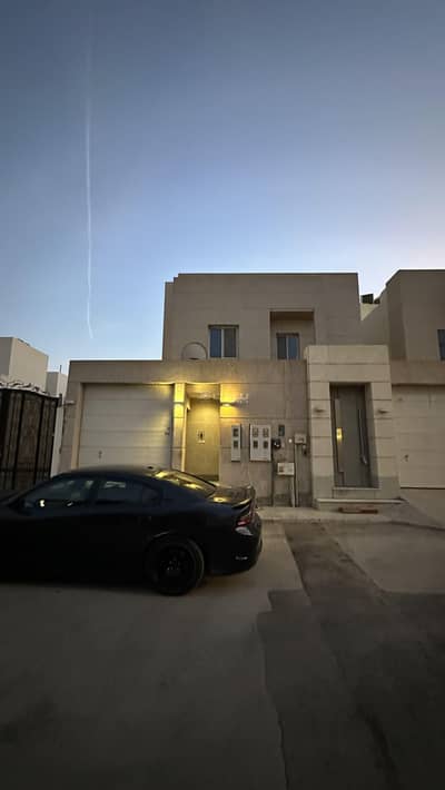 دور 5 غرف نوم للايجار في شمال الرياض، الرياض - 📍دور اول  للايجار بحي الياسمين موقع مميز