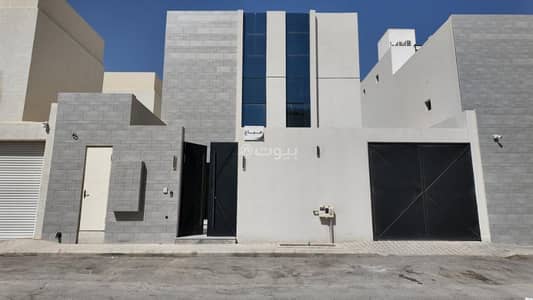 فیلا 4 غرف نوم للايجار في شمال الرياض، الرياض - فيلا للإيجار في الياسمين، الرياض