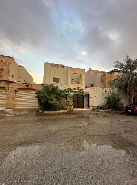 Villa for rent in Ishbiliyah , East Riyadh