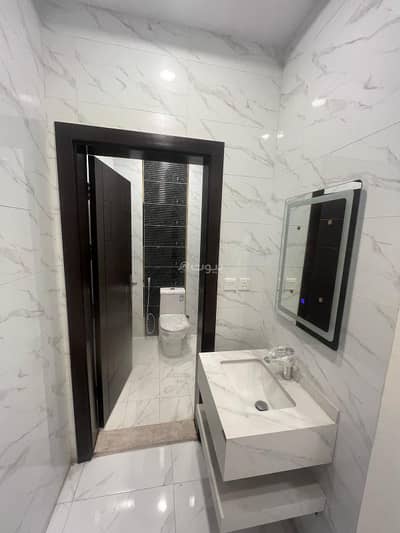 5 Bedroom Apartment for Sale in Governmental1, Jeddah - Apartment with 5 bedrooms for sale in Jeddah.