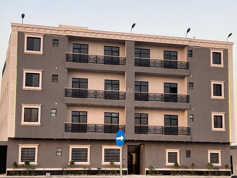 Luxury apartments for rent in Al-Qayrawan neighborhood, first resident after finishing, split air conditioners, equipped kitchens, modern lighting.