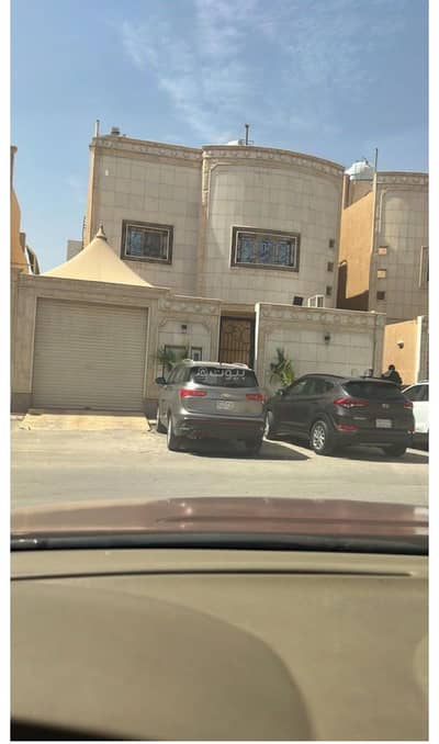 فیلا 4 غرف نوم للبيع في شمال الرياض، الرياض - فيلا للبيع في الوادي، الرياض