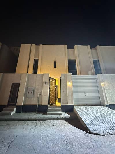 4 Bedroom Villa for Sale in North Riyadh, Riyadh - A villa consisting of 4 bedrooms for sale in Al Arid, Riyadh