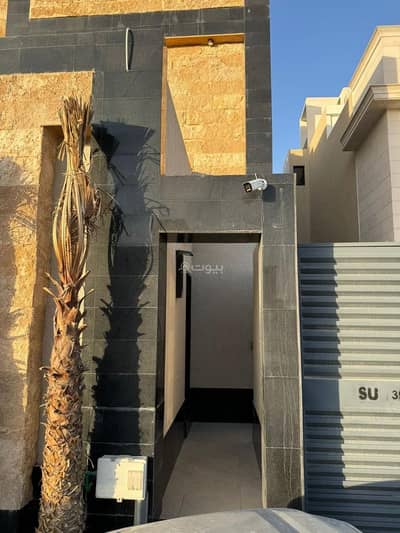 دور 4 غرف نوم للايجار في شمال الرياض، الرياض - دور مميز للايجار في العارض