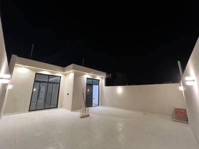 دور 4 غرف نوم للبيع في شمال الرياض، الرياض - ادوار للبيع من 4 غرف نوم في العارض ، الرياض