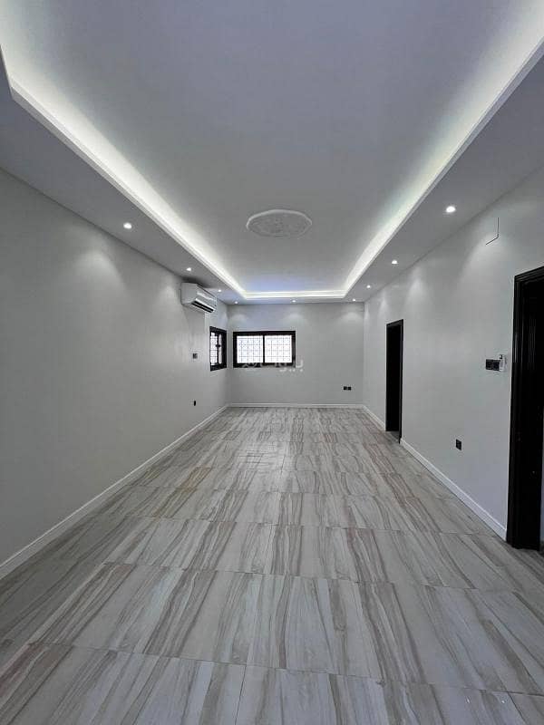 Ground floor apartment in a villa for rent