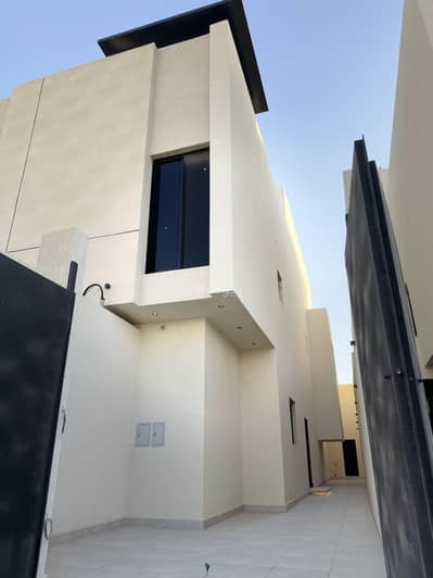 دور 3 غرف نوم للبيع في شمال الرياض، الرياض - Townhouse for sale at an attractive price