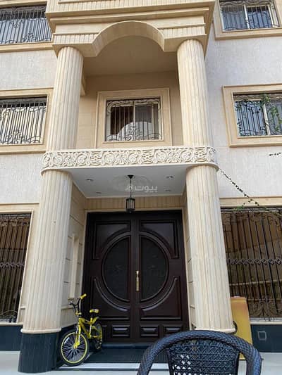 Building for Sale in Al Arin, Abha - Villa and 7 apartments with 3 facades