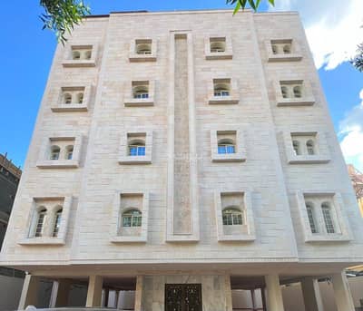 عمارة  للبيع في شمال جدة، جدة - عمارة بناء شخصي بضمانات وإستثماريه في افضل أحياء جدة ب3,900,000