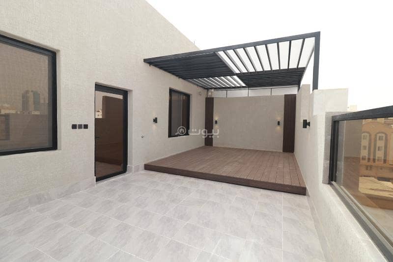 ملحق روف 4 غرف مع السطوح للبيع بمدخلين جديد جاهز للسكن ملحق روف 4 غرف مع السطوح للبيع بمدخلين جديد جاهز للسكن