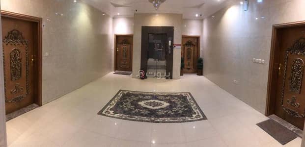 Building for Rent in East Riyadh, Riyadh - Apartment for rent in the Al-Qurtuba neighborhood