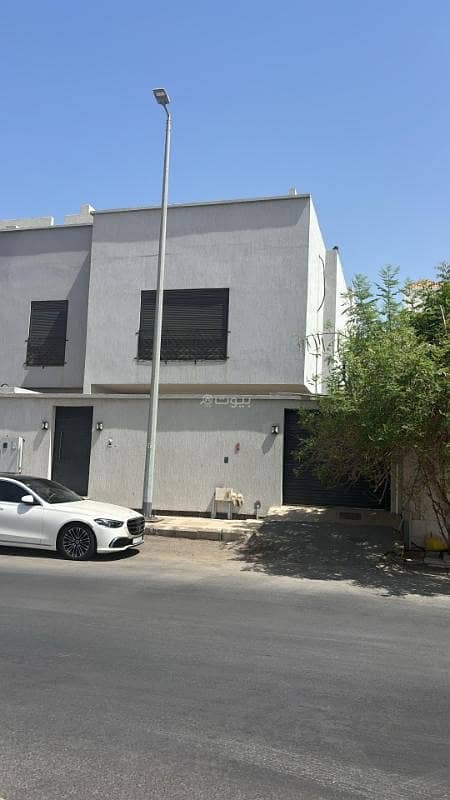 فيلاه رائعة للبيع في جدة حي النعيم موقع مميز فيلاه رائعة للبيع في جدة حي النعيم موقع مميز