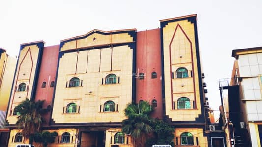Building for Rent in East Riyadh, Riyadh - A building for rent entirely in the Al-Yarmouk neighborhood, close to Al-Sahafa Road and Dammam Road, near all services Composed of 28 apartments: 14 two-bedroom apartments 14 one-bedroom apartments