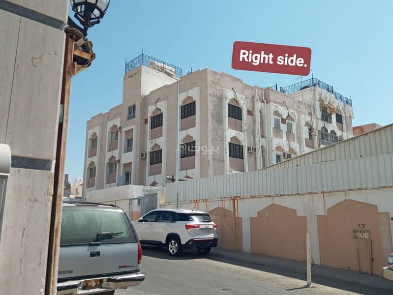 Building in Al Rusayfah 10 bedrooms 8000000 SAR - 87685909