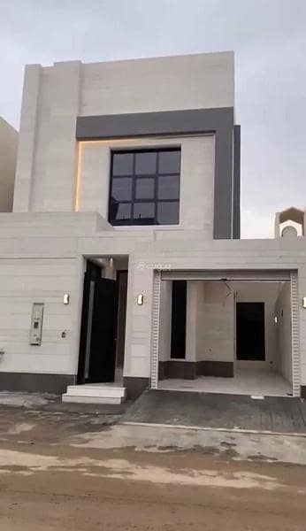 4 Bedroom House for Sale in East Riyadh, Riyadh - House For Sale in Al Rimal, East Riyadh