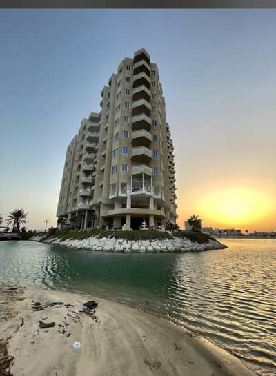 3 Bedroom Apartment for Sale in Al Khour, Al Khobar - Apartment in Al Khour 3 bedrooms 830000 SAR - 87686068