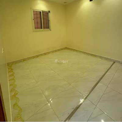 7 Bedroom House for Sale in West Riyadh, Riyadh - A house consisting of 7 bedrooms for sale in Tabuk, Riyadh