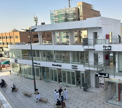 Complex for Rent in Central Riyadh, Riyadh - Three stores for rent