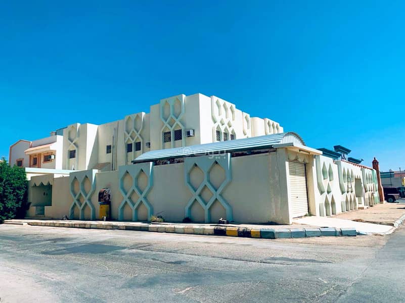 فيلا 15 غرفة للبيع في شارع الأمير سلطان بن عبدالعزيز، الملك عبدالعزيز، المجمعة، الرياض فيلا 15 غرفة للبيع في شارع الأمير سلطان بن عبدالعزيز، الملك عبدالعزيز، المجمعة، الرياض
