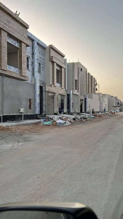 4 Bedroom Villa for Sale in North Riyadh, Riyadh - Villa consisting of 4 bedrooms for sale in Al Arid, Riyadh