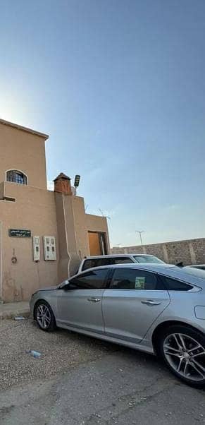 فیلا 4 غرف نوم للبيع في غرب الرياض، الرياض - فيلا للبيع في المحديه، الرياض