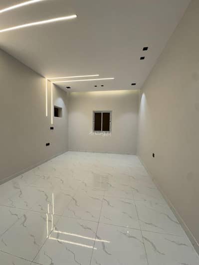 6 Bedroom Flat for Sale in Al Suways 1, Jazan - Repeated roles for sale in the Suez neighborhood