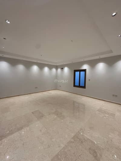5 Bedroom Villa for Sale in North Jeddah, Jeddah - Modern and clean villa for sale