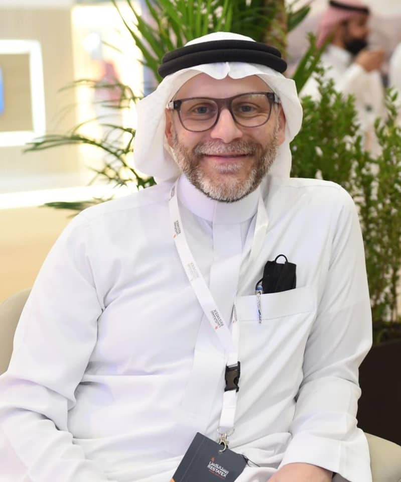 عبيد عوض