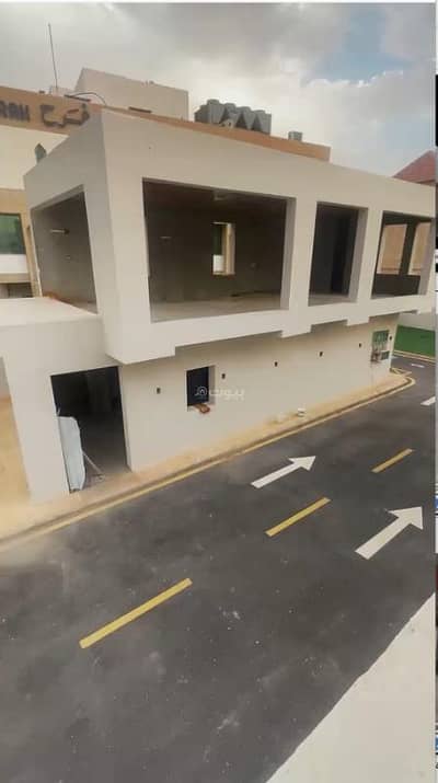 Exhibition Building for Rent in Central Riyadh, Riyadh - Shops for rent (Drive Thru) in a prime location in Al Murabba