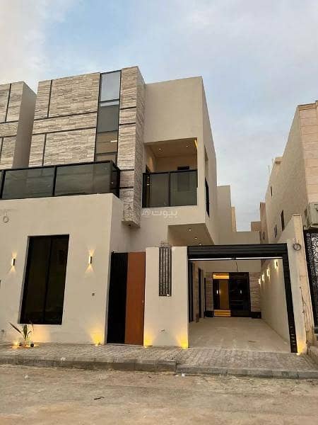 فيلا للبيع في المهدية، غرب الرياض